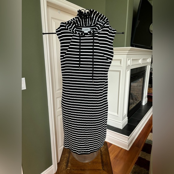 Molly Brackman size US S, jersey, knit, black & white stripe pull over with hood - Picture 1 of 5